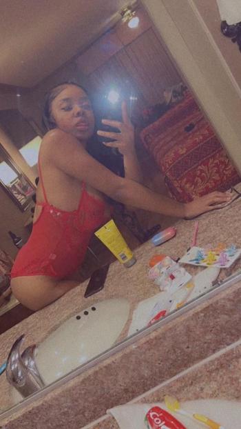 ARIEL , 24  female escort, Stockton