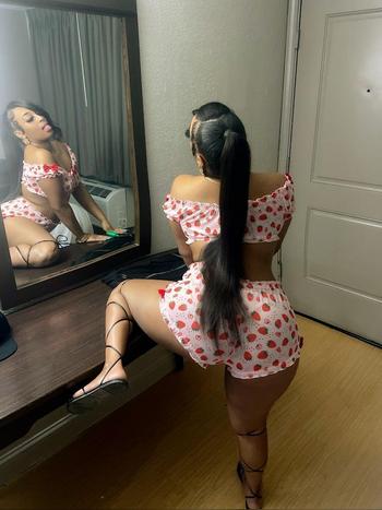 Sky, 29  female escort, Stockton