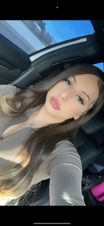 Aleah, 22  female escort, Stockton