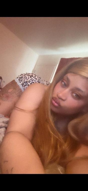 Layla , 21  female escort, Stockton