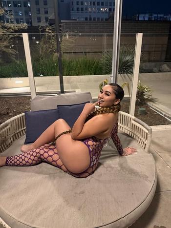 Rose, 23  female escort, Stockton