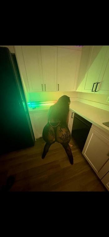 209-443-3741, 29  female escort, Stockton