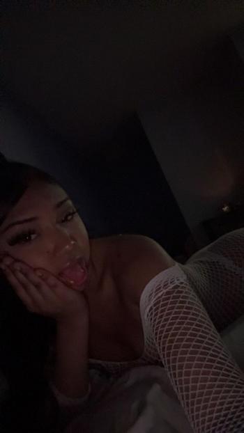Valetina , 22  female escort, Stockton