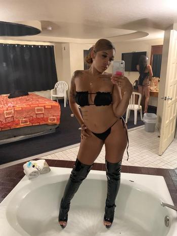 Anna, 21  female escort, Stockton