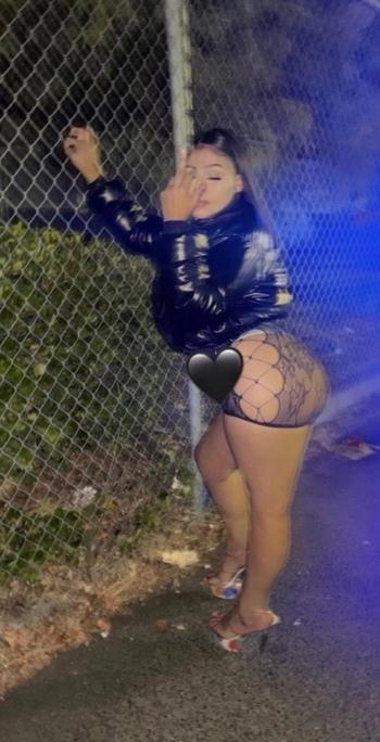 Ashley , 24  female escort, Stockton