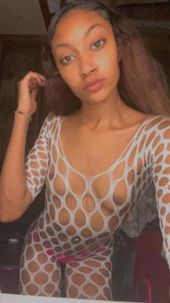 2095004481, female escort, Stockton